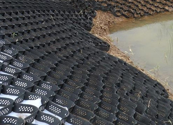 土工格室(蜂巢網)